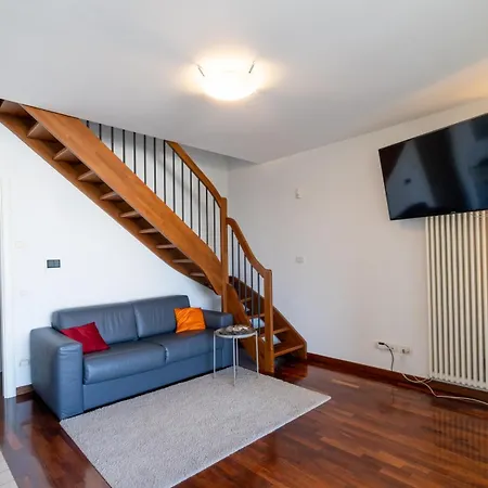 Apartment Dimora Aramis 3 *