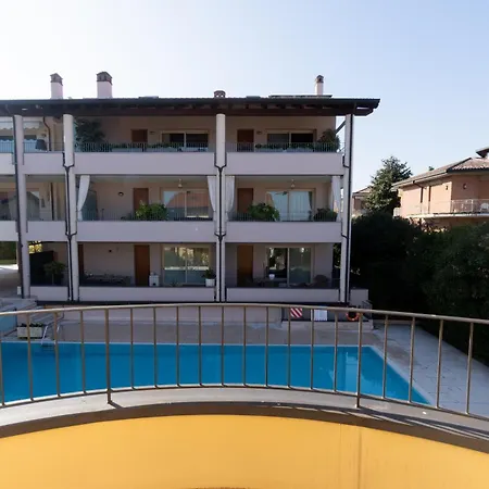 Dimora Aramis 3 Apartment Peschiera del Garda