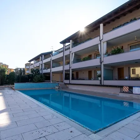 Dimora Aramis 3 Apartment